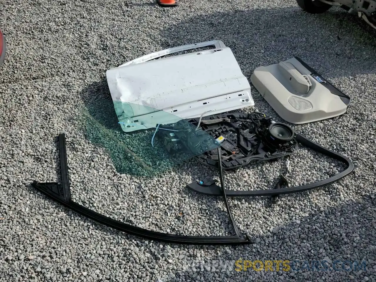 13 Photograph of a damaged car YV4A22RK4L1441933 VOLVO XC60 2020