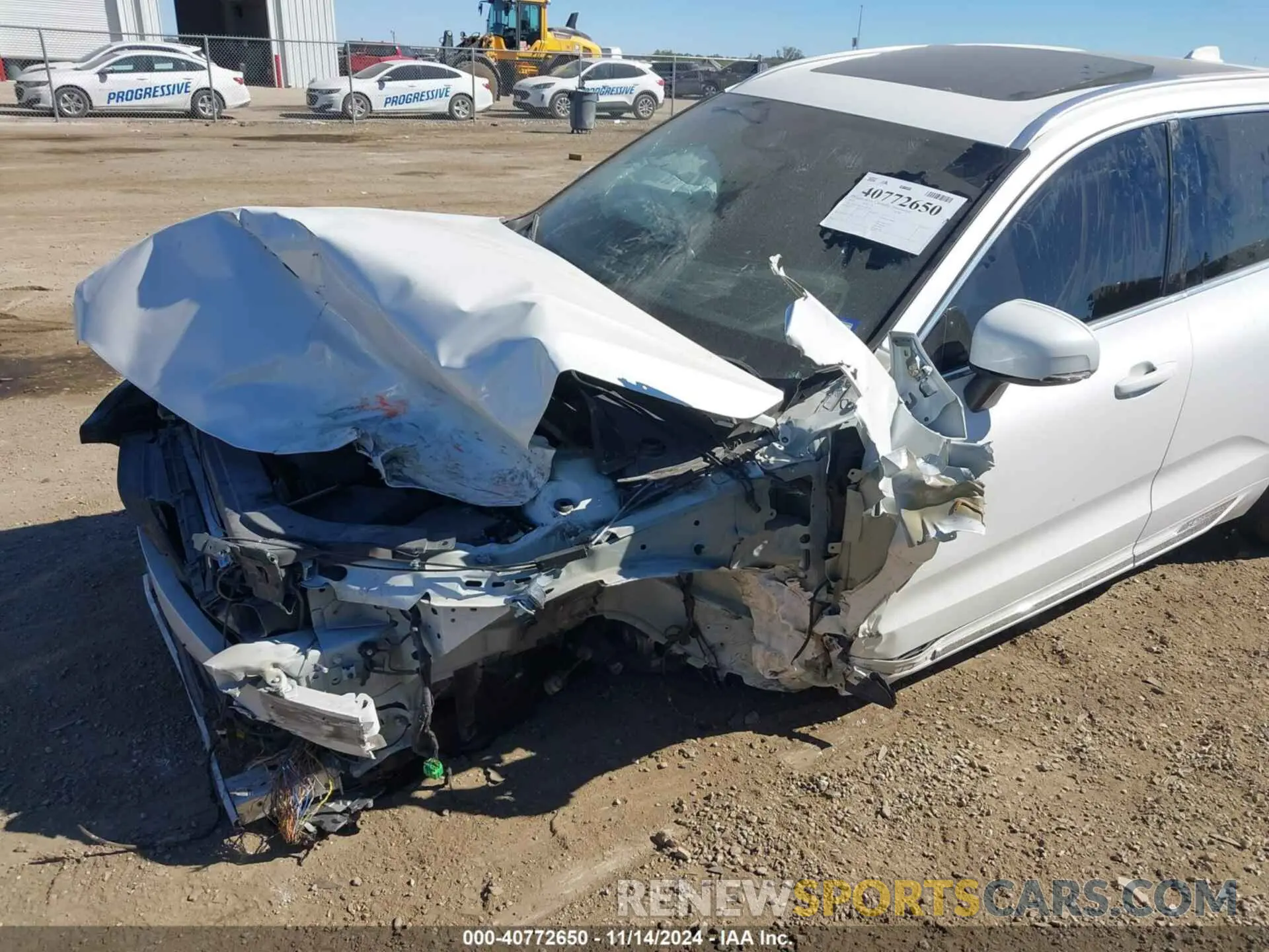 6 Photograph of a damaged car YV4A22RL1L1601582 VOLVO XC60 2020