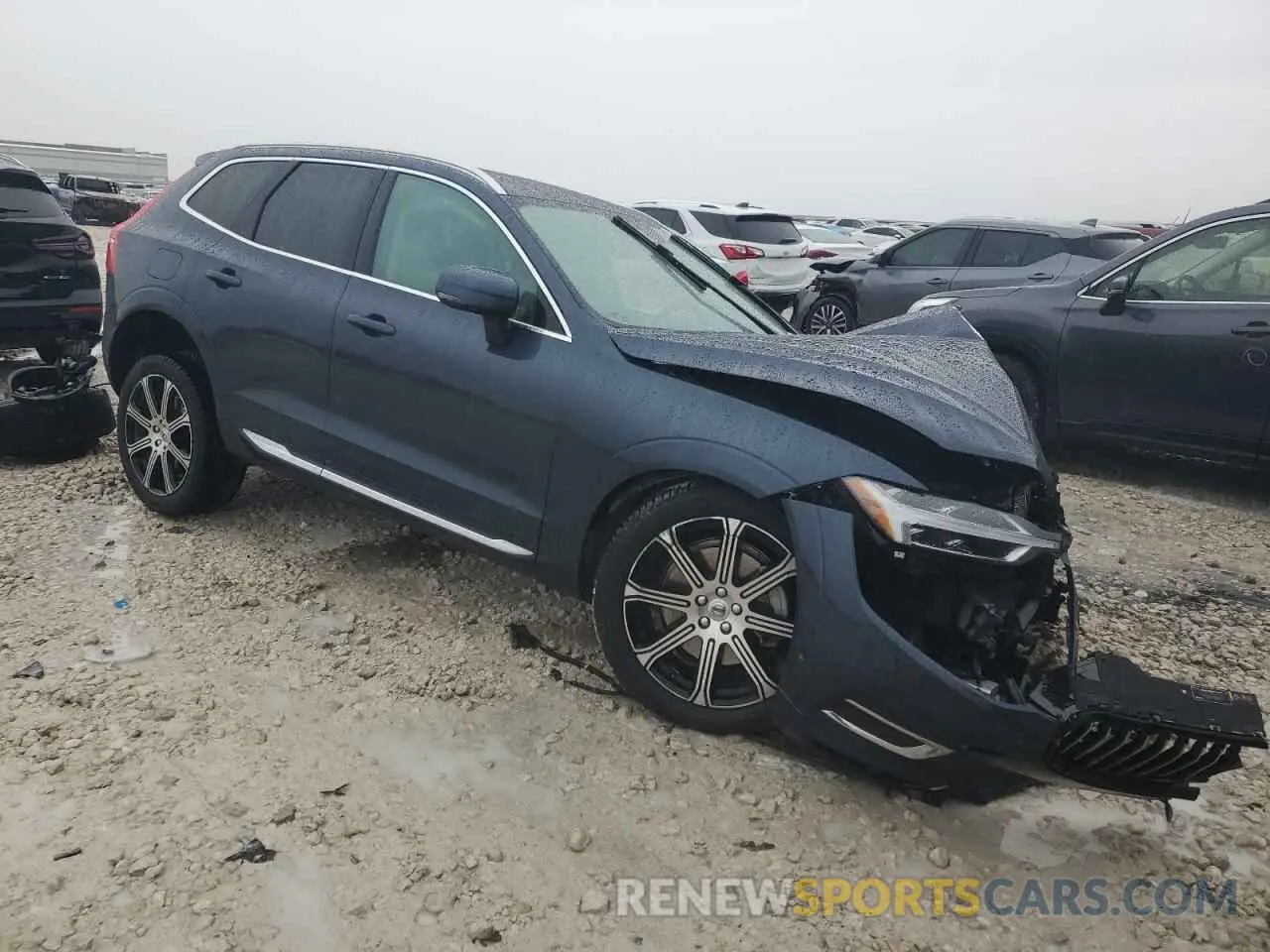 4 Photograph of a damaged car YV4A22RL4L1548621 VOLVO XC60 2020