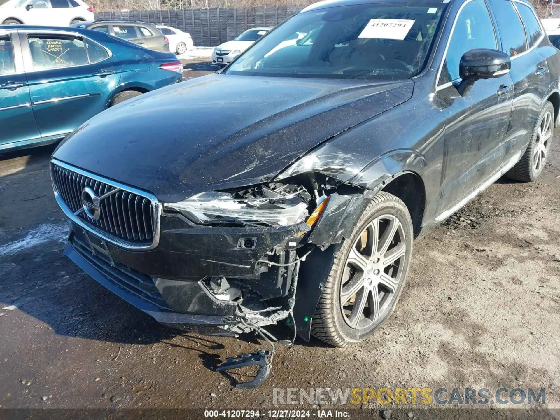 6 Photograph of a damaged car YV4A22RL5L1526367 VOLVO XC60 2020