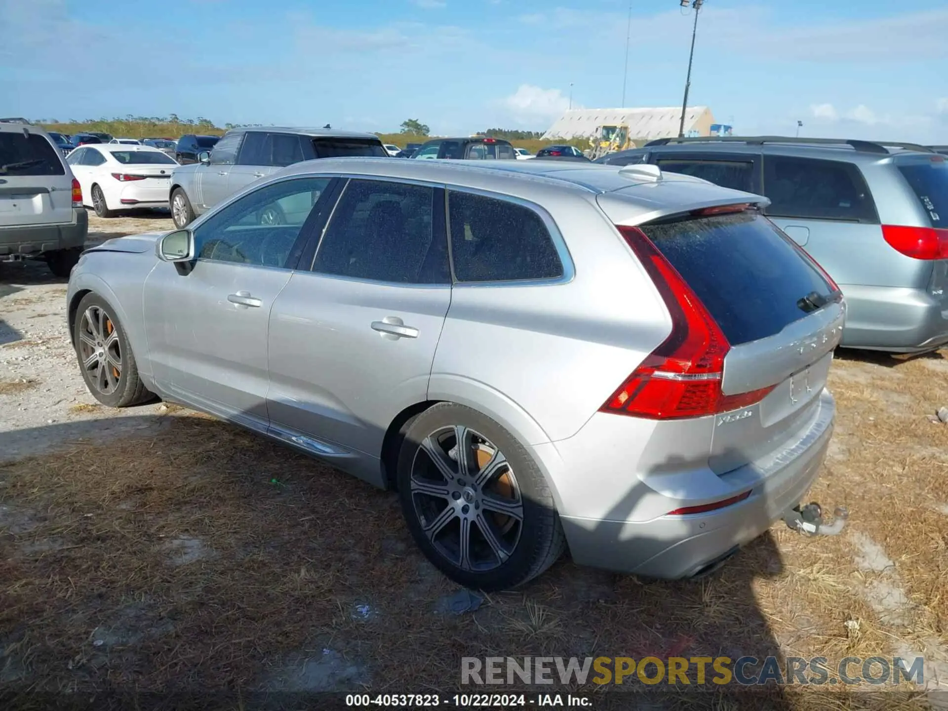 3 Photograph of a damaged car YV4A22RL8L1475253 VOLVO XC60 2020