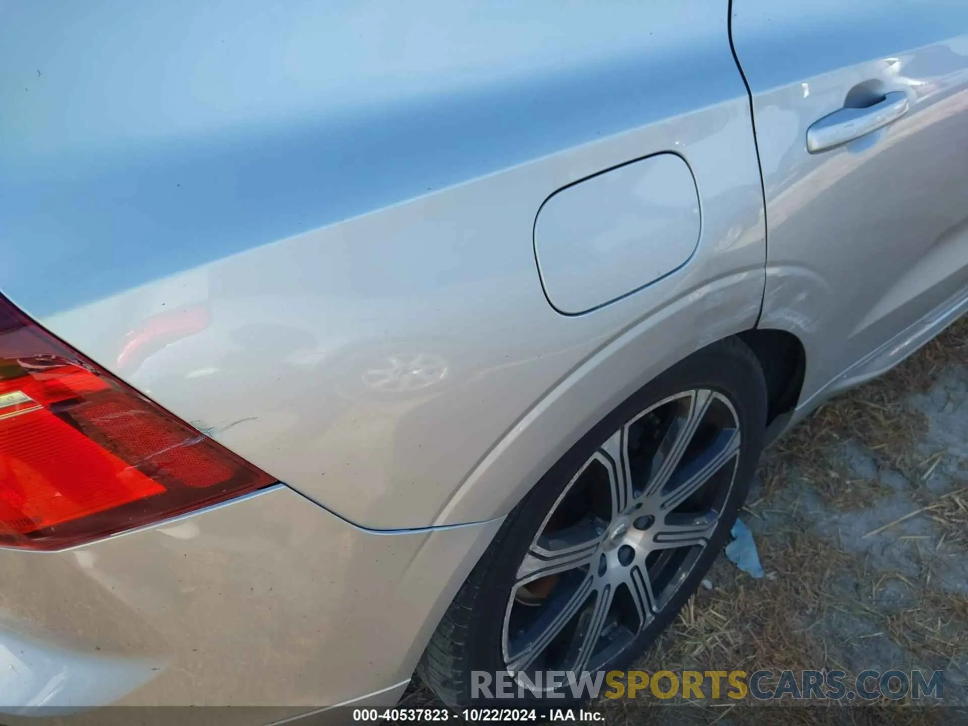 6 Photograph of a damaged car YV4A22RL8L1475253 VOLVO XC60 2020