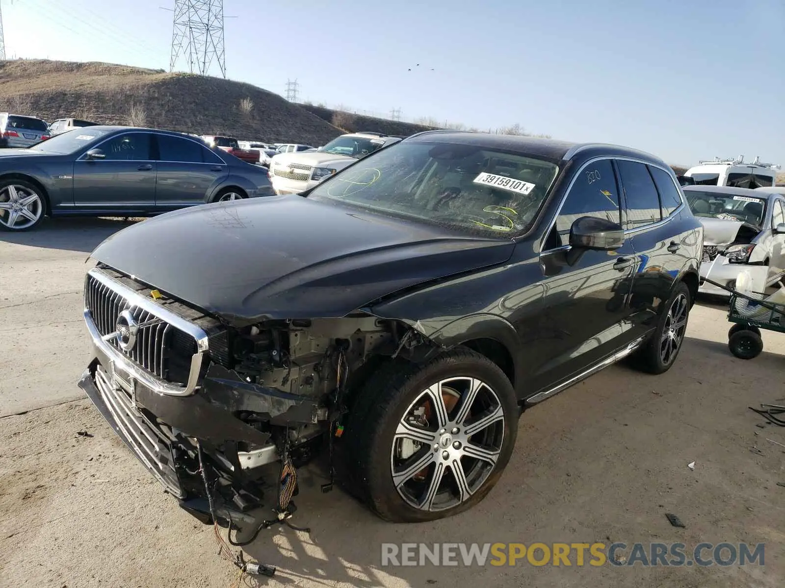2 Photograph of a damaged car YV4A22RL9L1587673 VOLVO XC60 2020