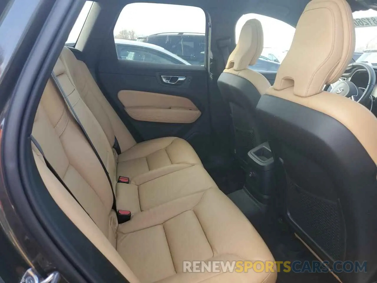 11 Фотография поврежденного автомобиля YV4BR0DK4L1586241 VOLVO XC60 2020