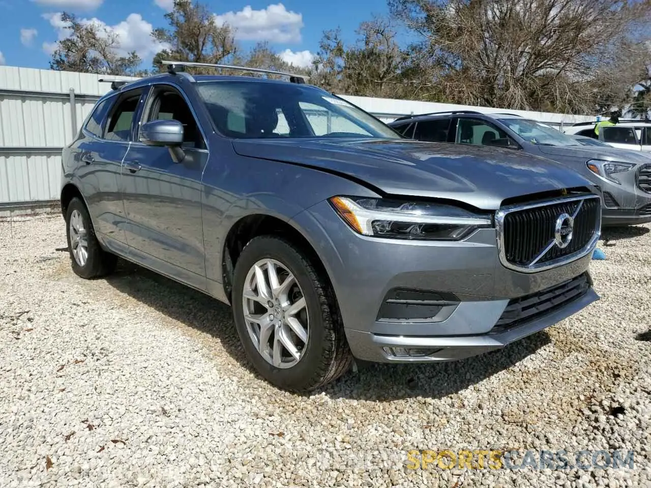 4 Photograph of a damaged car YV4102DK1M1782821 VOLVO XC60 2021