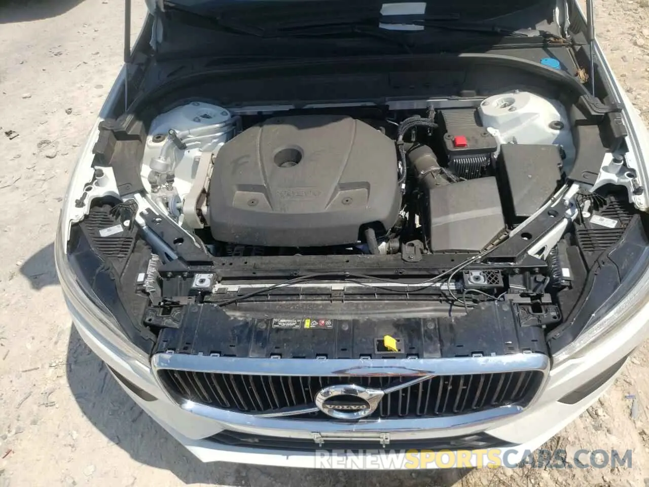 7 Фотография поврежденного автомобиля YV4102DK7M1811237 VOLVO XC60 2021