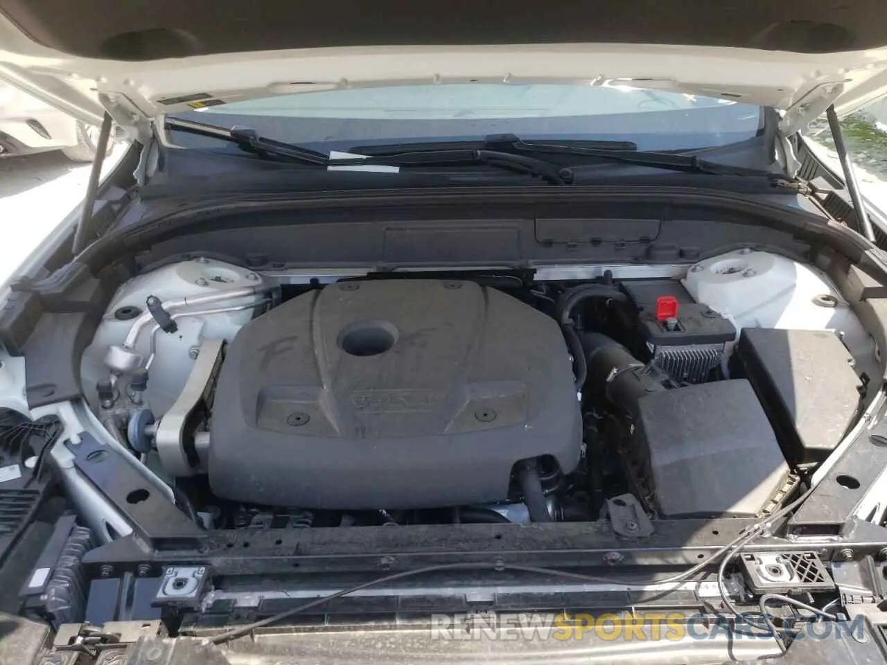 9 Фотография поврежденного автомобиля YV4102DK7M1811237 VOLVO XC60 2021