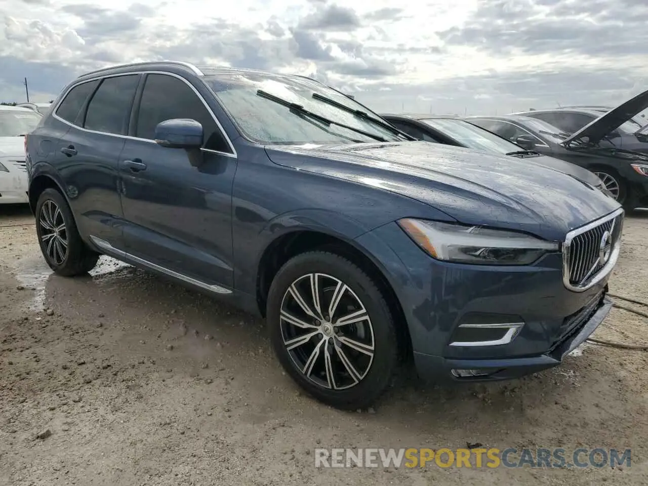 4 Photograph of a damaged car YV4102DL3M1799032 VOLVO XC60 2021