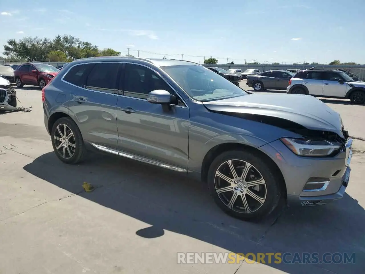 4 Фотография поврежденного автомобиля YV4102DL4M1677005 VOLVO XC60 2021