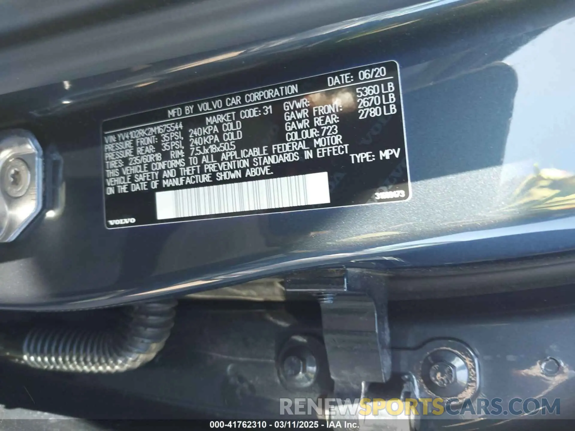 9 Фотография поврежденного автомобиля YV4102RK2M1675544 VOLVO XC60 2021