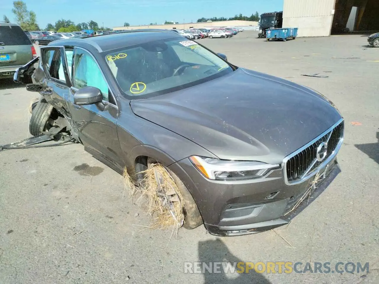 1 Photograph of a damaged car YV4102RK4M1851820 VOLVO XC60 2021