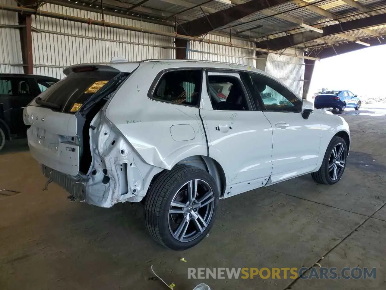 3 Photograph of a damaged car YV4102RK9M1741670 VOLVO XC60 2021