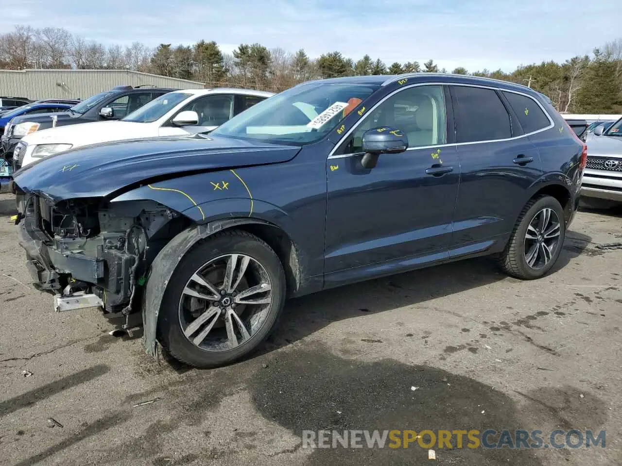 1 Photograph of a damaged car YV4102RKXM1822323 VOLVO XC60 2021