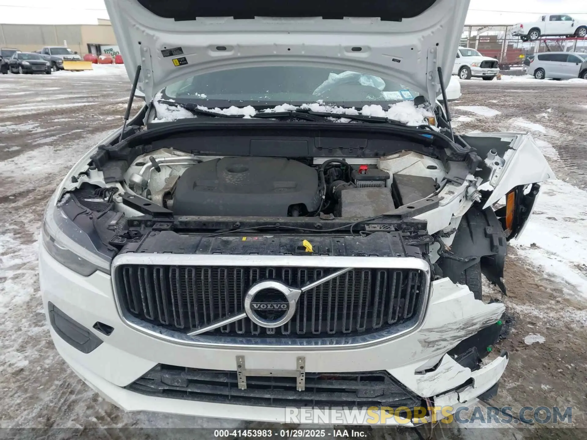 10 Фотография поврежденного автомобиля YV4102RKXM1864202 VOLVO XC60 2021