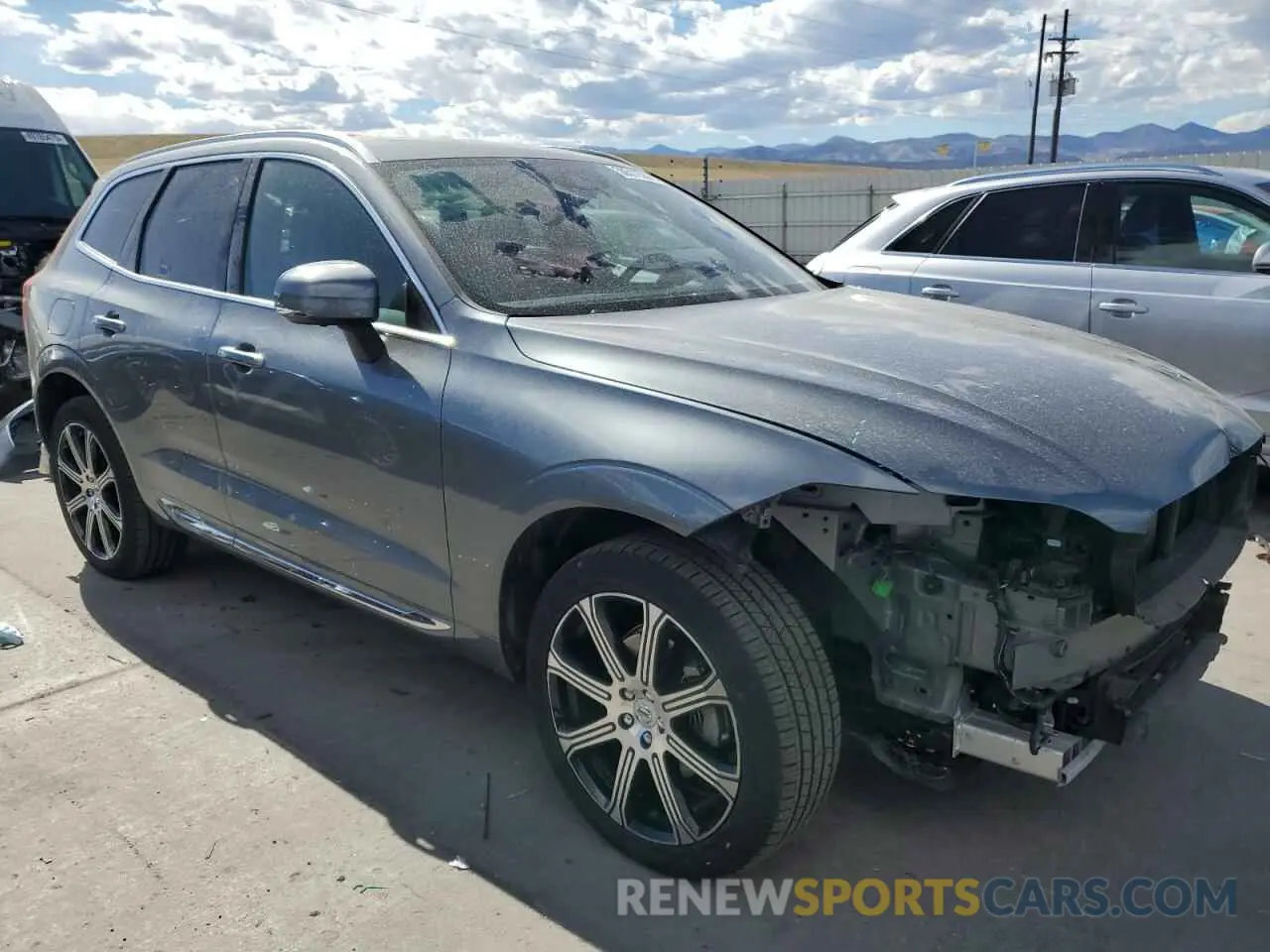 4 Фотография поврежденного автомобиля YV4102RL1M1685670 VOLVO XC60 2021
