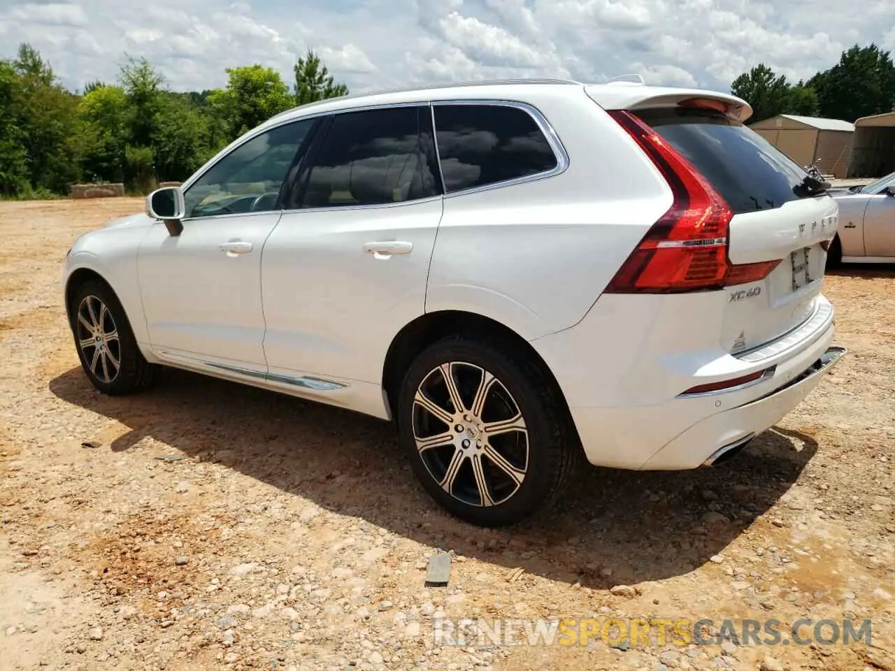 2 Фотография поврежденного автомобиля YV4102RL3M1856578 VOLVO XC60 2021