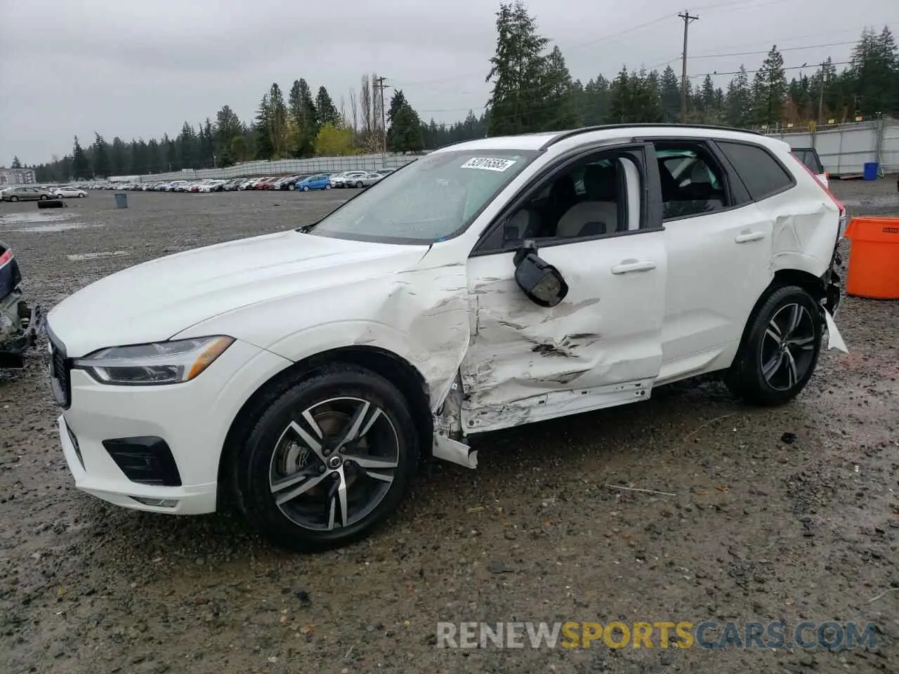1 Photograph of a damaged car YV4102RM3M1744162 VOLVO XC60 2021