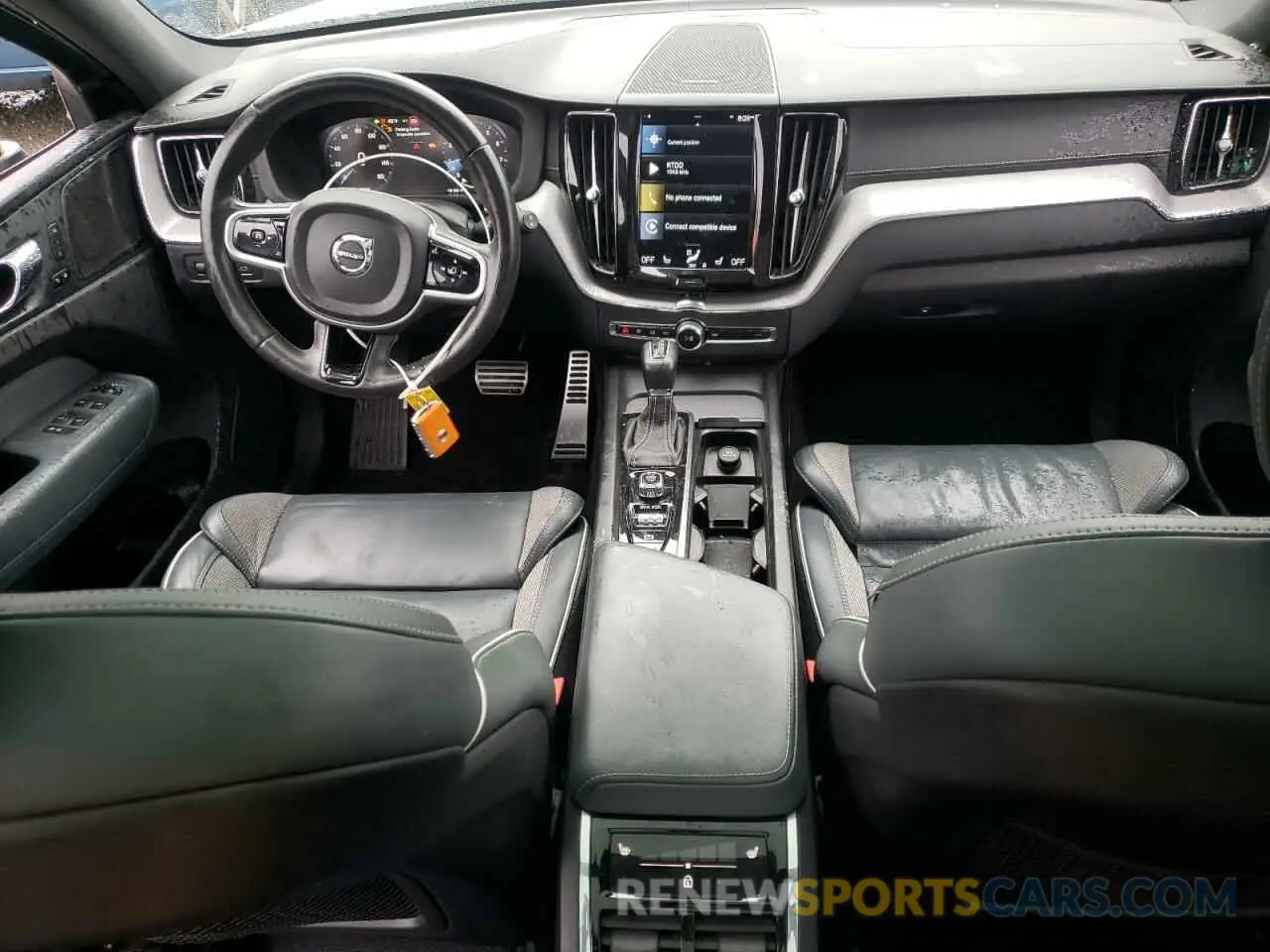 8 Photograph of a damaged car YV4102RM3M1744162 VOLVO XC60 2021