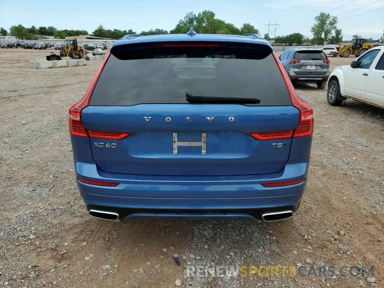 6 Photograph of a damaged car YV4102RM7M1881525 VOLVO XC60 2021