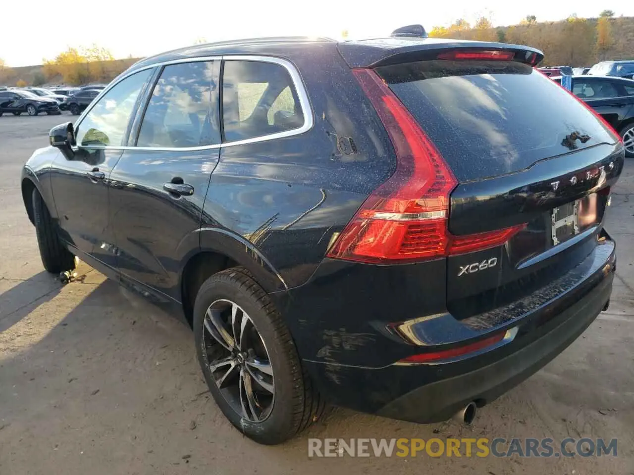 2 Фотография поврежденного автомобиля YV4A22RK4M1685809 VOLVO XC60 2021