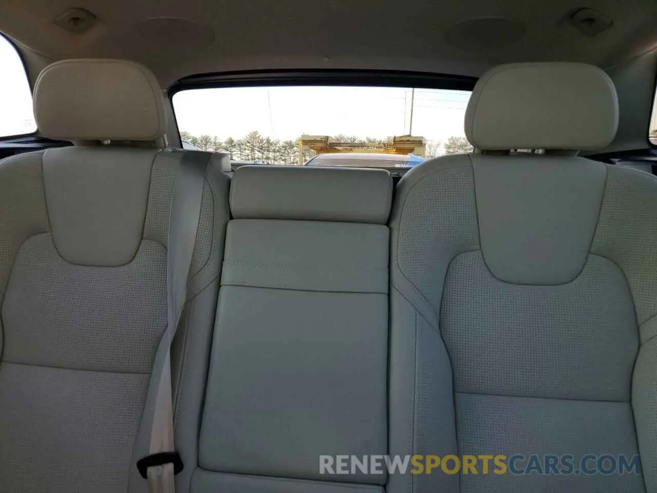 10 Фотография поврежденного автомобиля YV4A22RL3M1728206 VOLVO XC60 2021