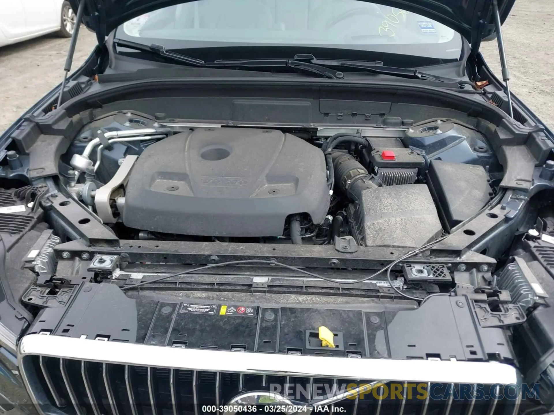 10 Фотография поврежденного автомобиля YV4A22RL3M1869695 VOLVO XC60 2021