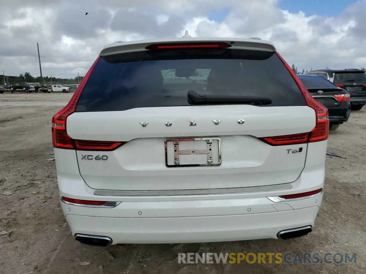 6 Фотография поврежденного автомобиля YV4A22RL7M1887276 VOLVO XC60 2021