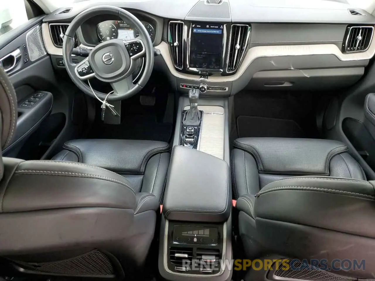 8 Фотография поврежденного автомобиля YV4A22RL7M1887276 VOLVO XC60 2021