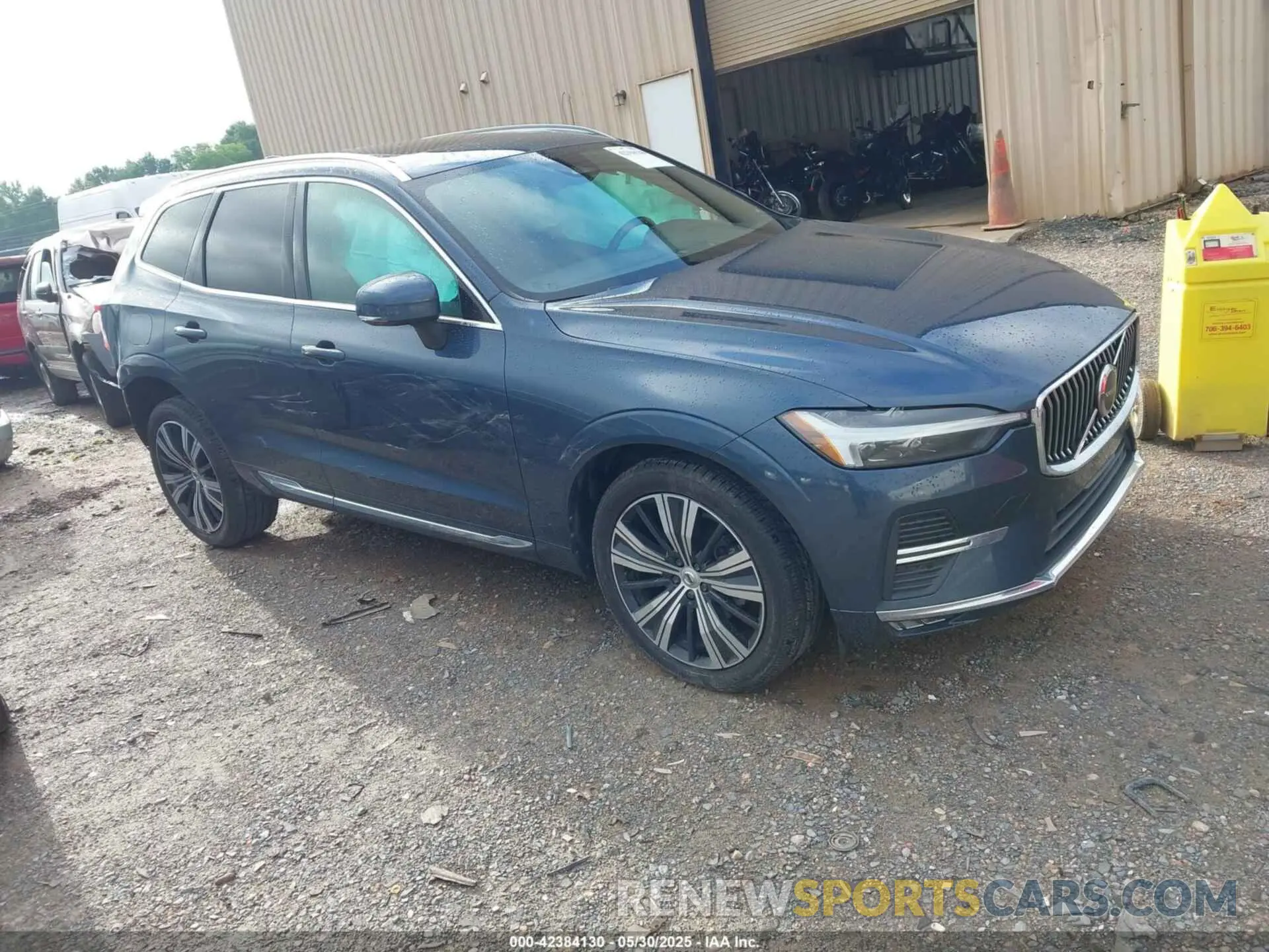 1 Photograph of a damaged car YV4L12DL2N1905235 VOLVO XC60 2022