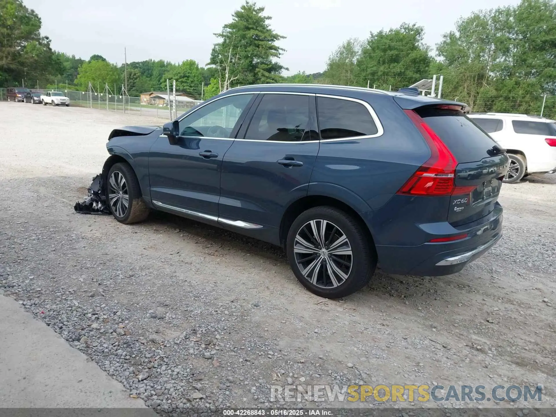 3 Фотография поврежденного автомобиля YV4L12RL0N1087044 VOLVO XC60 2022
