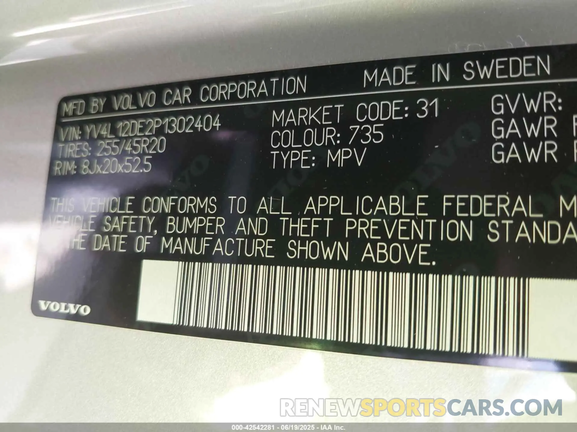 9 Фотография поврежденного автомобиля YV4L12DE2P1302404 VOLVO XC60 2023