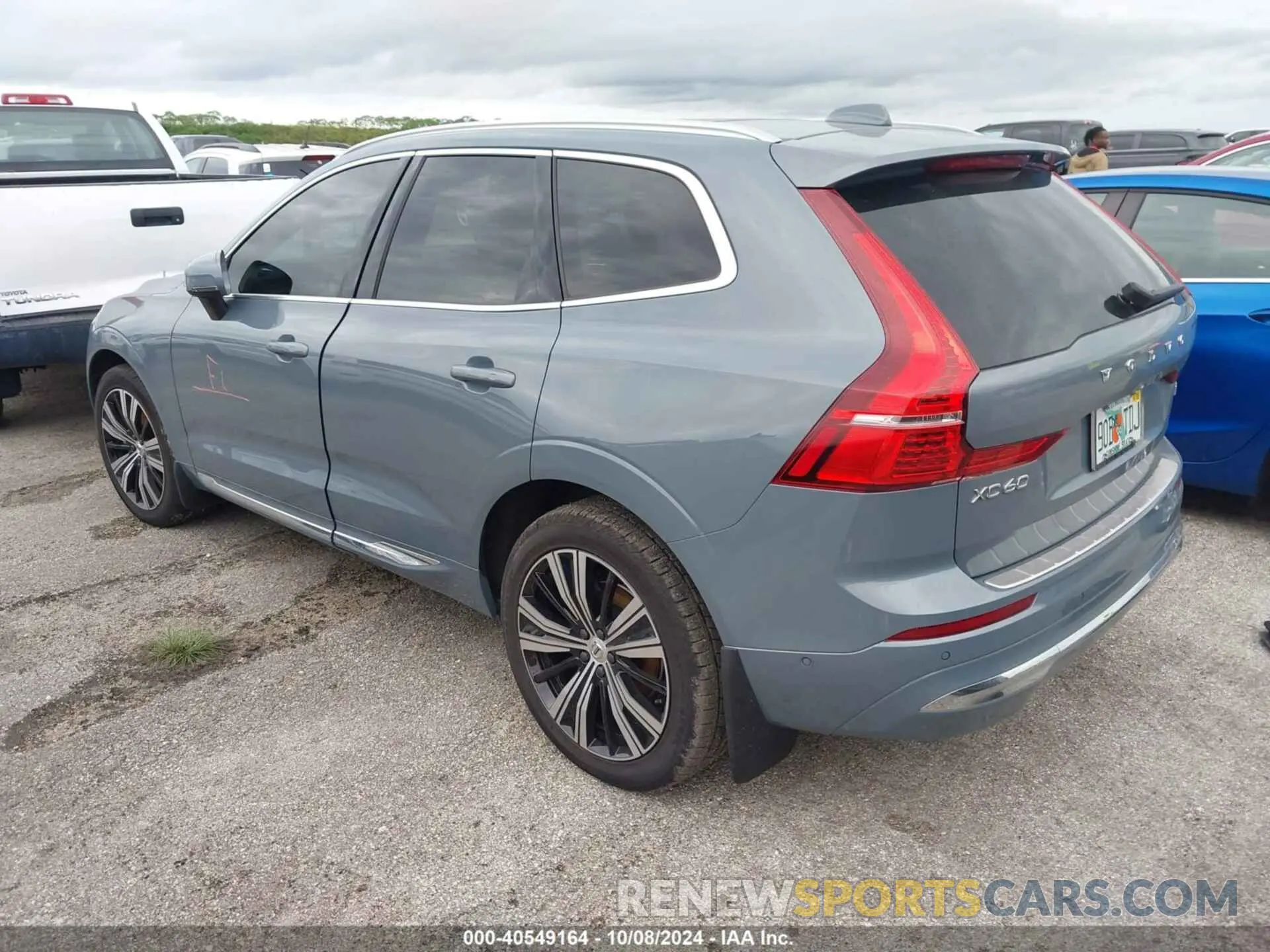 3 Фотография поврежденного автомобиля YV4L12DN0P1383743 VOLVO XC60 2023