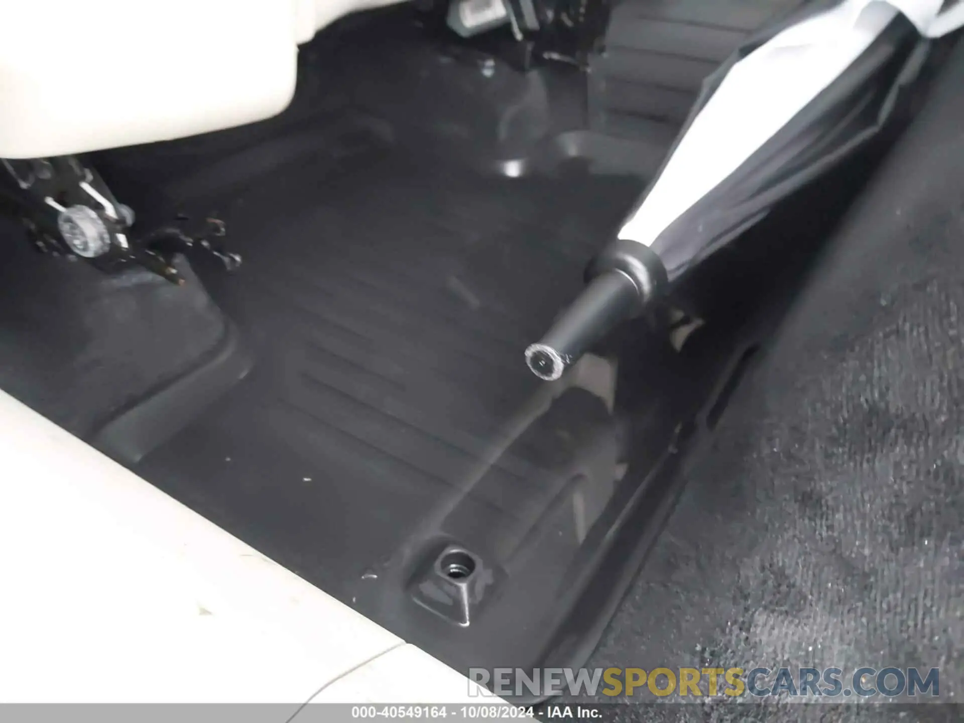 6 Фотография поврежденного автомобиля YV4L12DN0P1383743 VOLVO XC60 2023