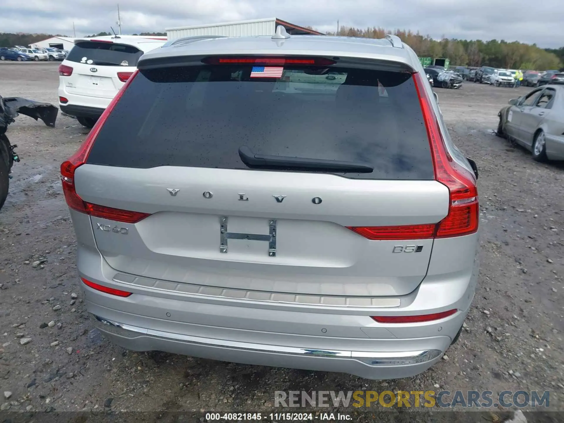 16 Photograph of a damaged car YV4L12RN7P1193155 VOLVO XC60 2023