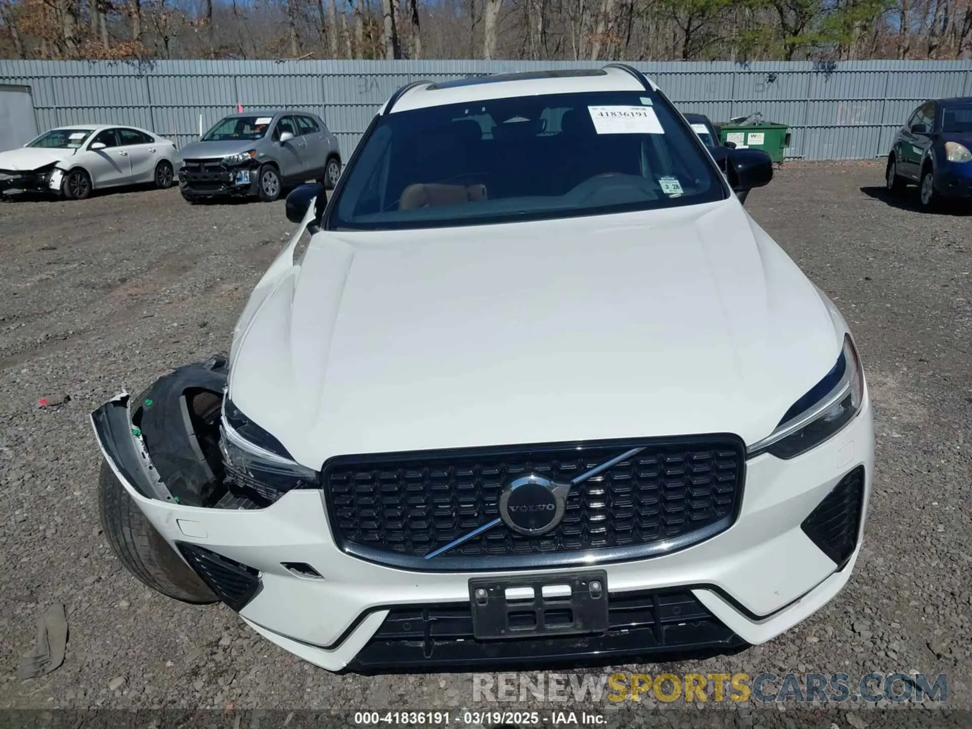 12 Photograph of a damaged car YV4L12RW3P1332481 VOLVO XC60 2023