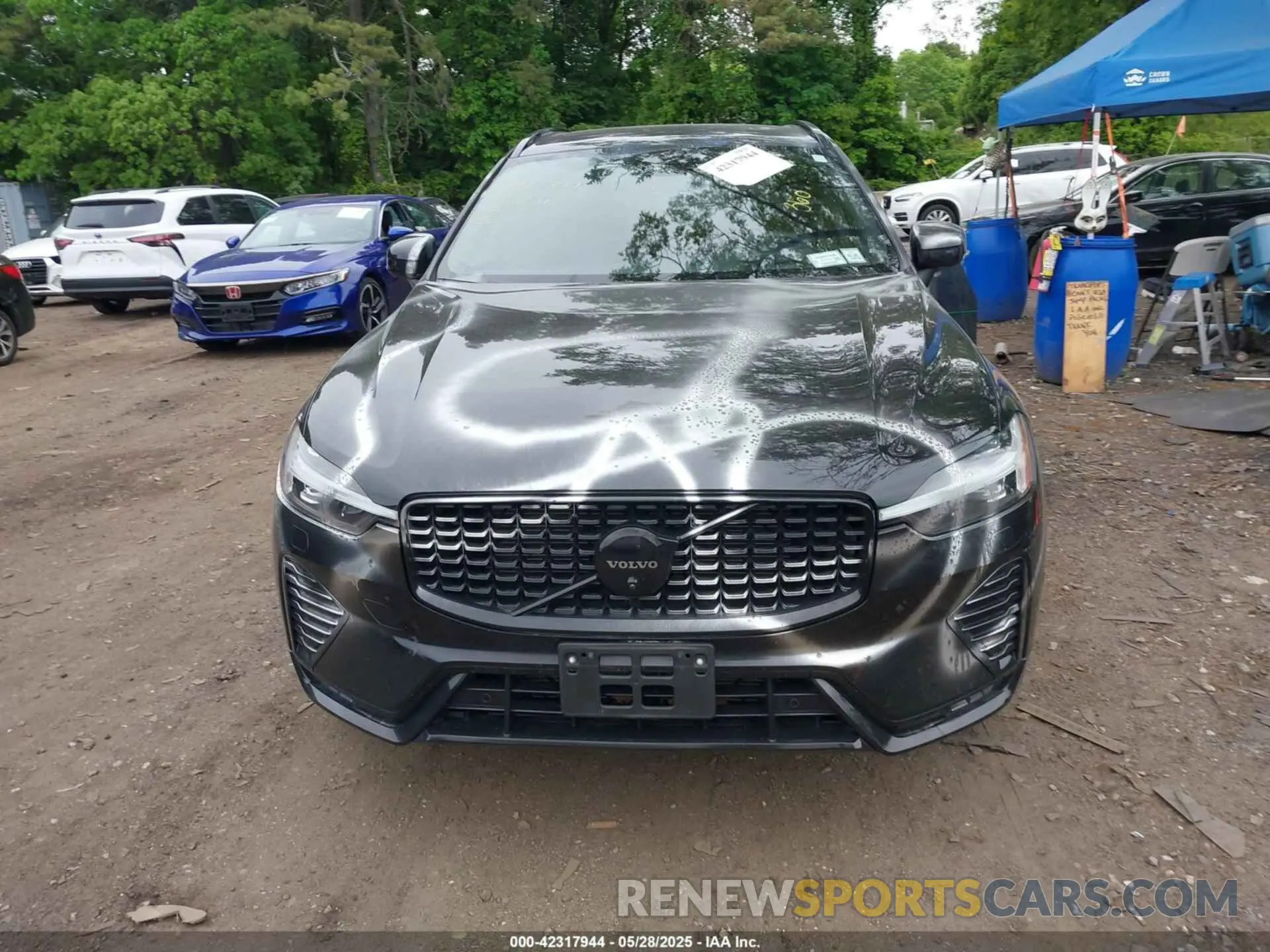 12 Photograph of a damaged car YV4L12RJ6R1871815 VOLVO XC60 2024
