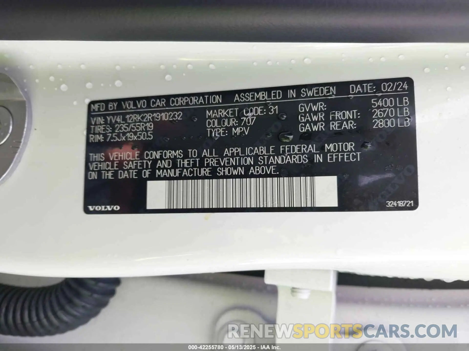 9 Фотография поврежденного автомобиля YV4L12RK2R1910232 VOLVO XC60 2024