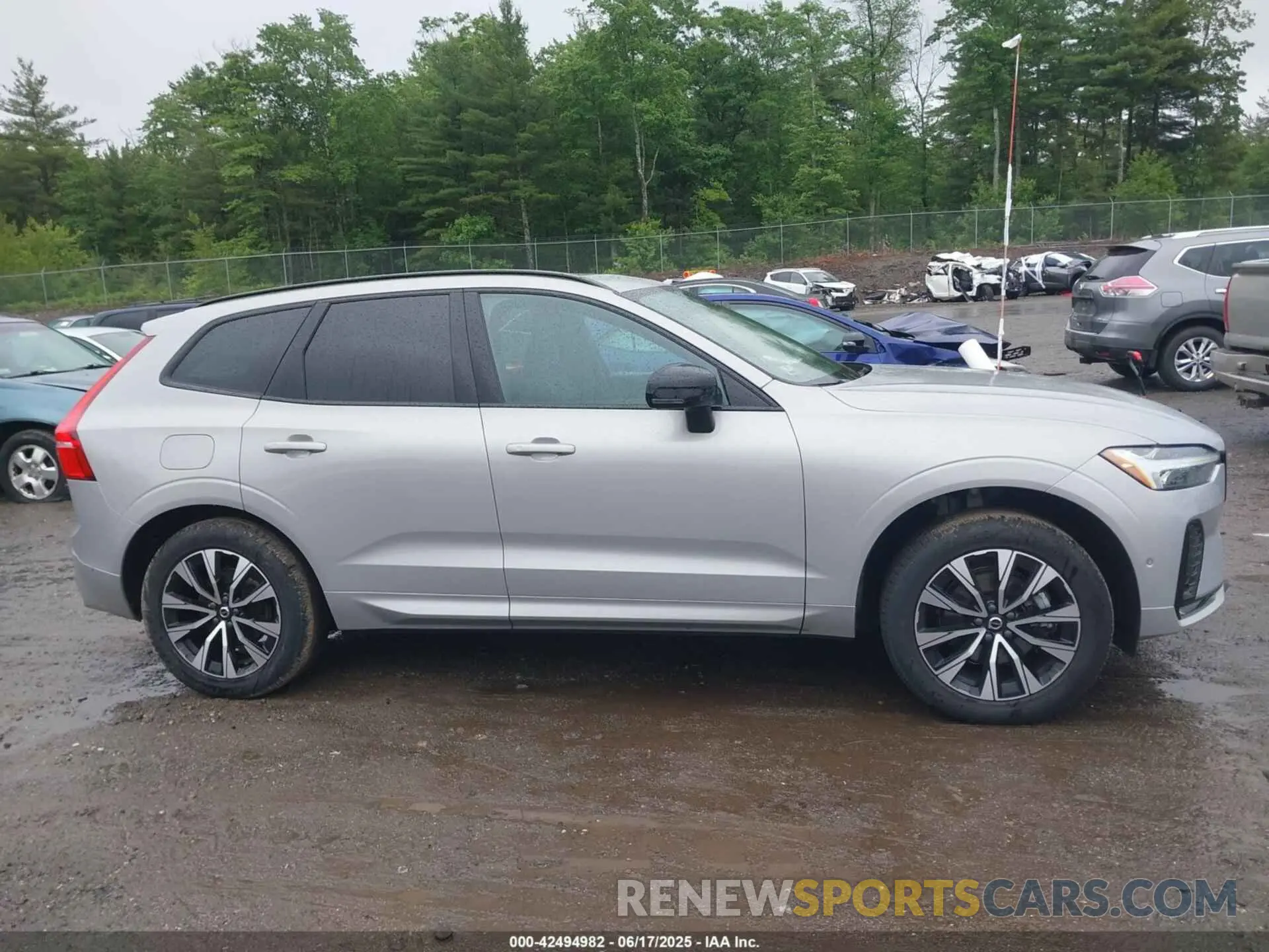 13 Photograph of a damaged car YV4L12RL4R1713474 VOLVO XC60 2024