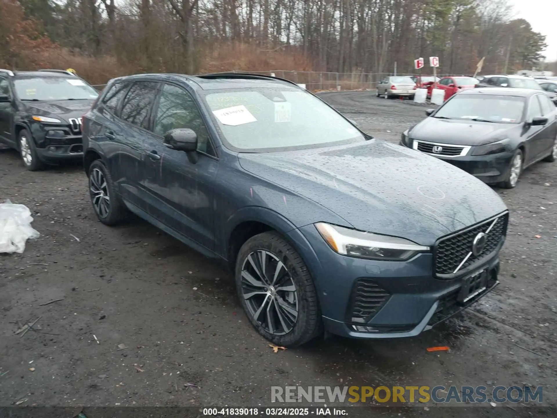 1 Фотография поврежденного автомобиля YV4L12RL5R1840752 VOLVO XC60 2024