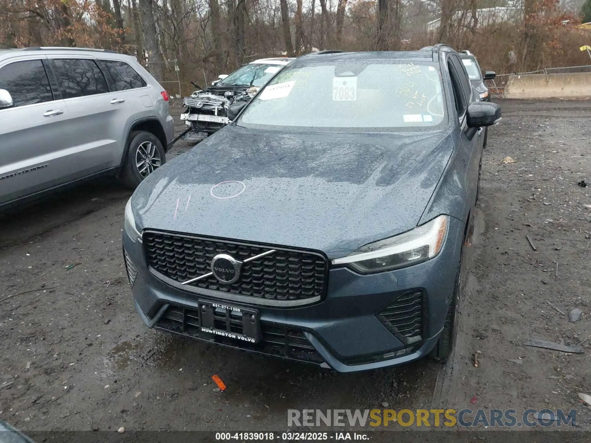 12 Фотография поврежденного автомобиля YV4L12RL5R1840752 VOLVO XC60 2024