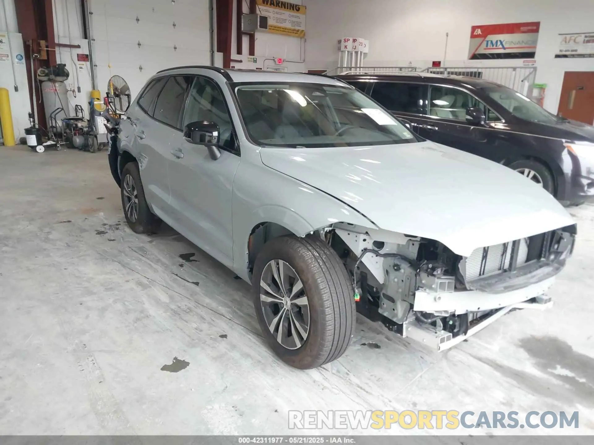 1 Photograph of a damaged car YV4M12RJ5S1012032 VOLVO XC60 2025