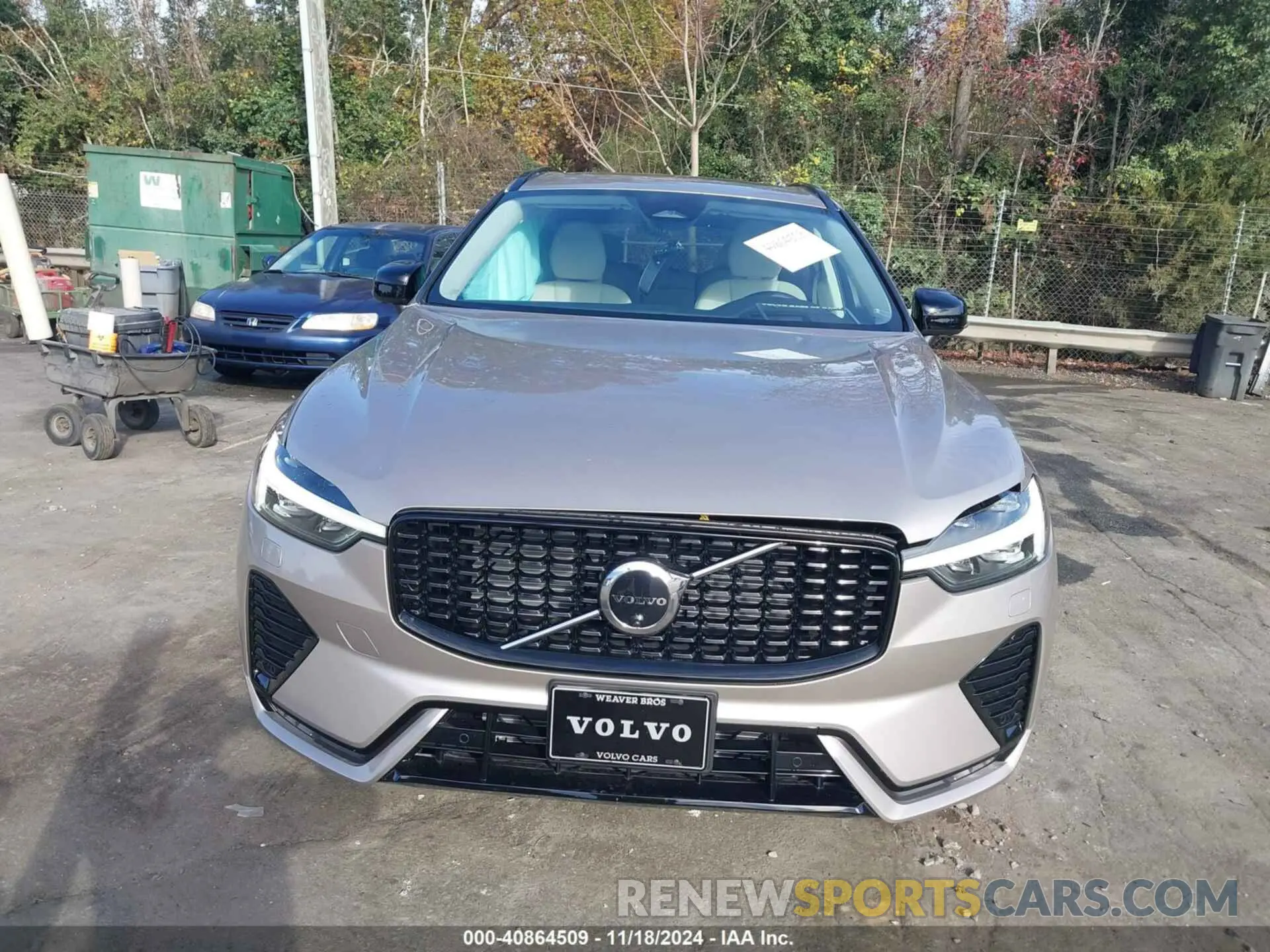 12 Photograph of a damaged car YV4M12RM1S1048584 VOLVO XC60 2025