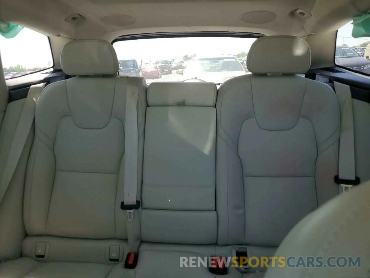 10 Фотография поврежденного автомобиля YV4L12DL4N1025234 VOLVO XC60 B5 IN 2022