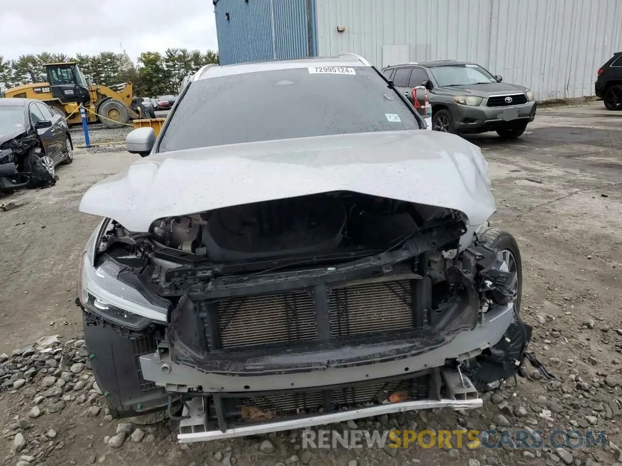 5 Photograph of a damaged car YV4L12RL1N1081415 VOLVO XC60 B5 IN 2022