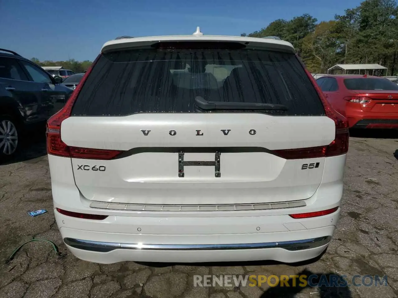 6 Фотография поврежденного автомобиля YV4L12RL6N1044909 VOLVO XC60 B5 IN 2022