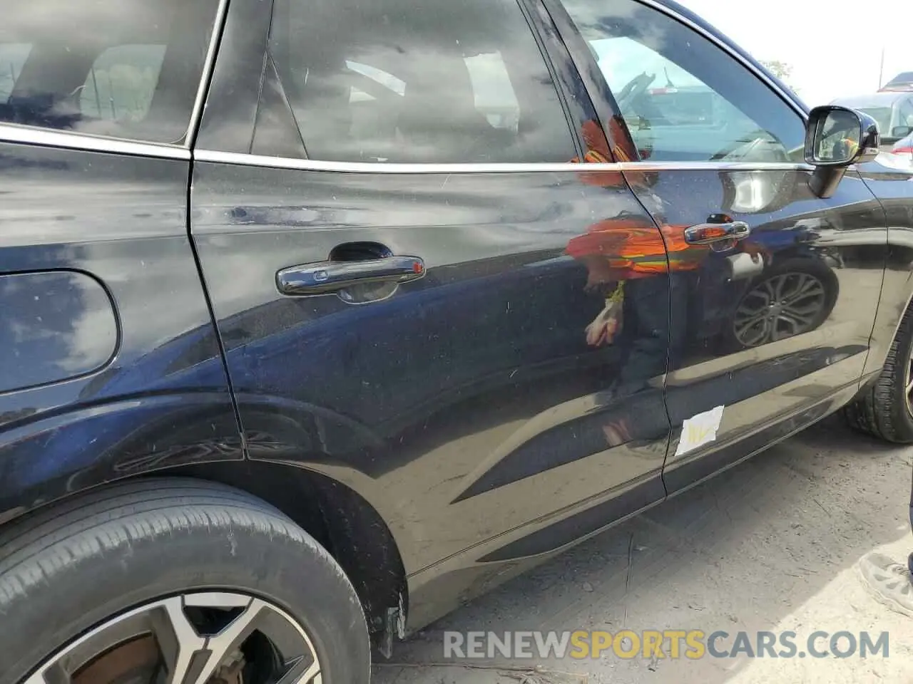 13 Photograph of a damaged car YV4L12DK1N1973159 VOLVO XC60 B5 MO 2022