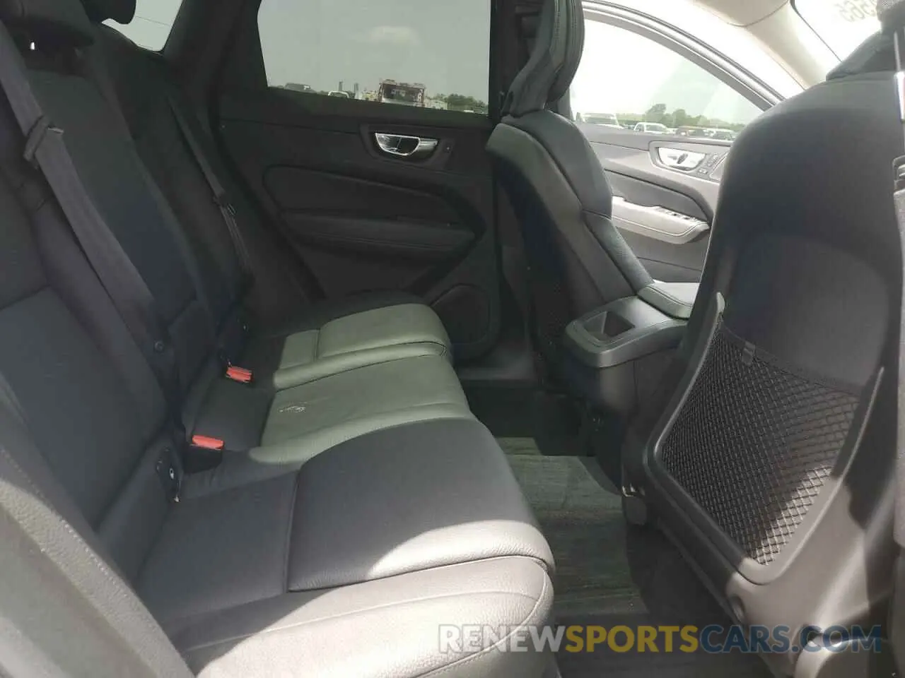 11 Фотография поврежденного автомобиля YV4L12RK7N1082043 VOLVO XC60 B5 MO 2022