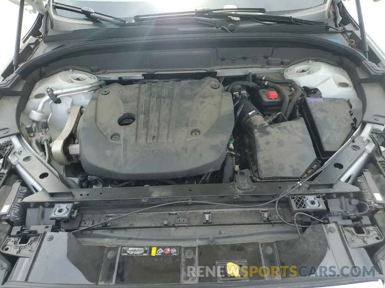 12 Фотография поврежденного автомобиля YV4L12RK7N1082043 VOLVO XC60 B5 MO 2022