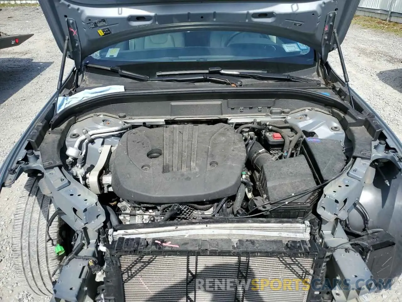 12 Фотография поврежденного автомобиля YV4L12RK9N1911355 VOLVO XC60 B5 MO 2022