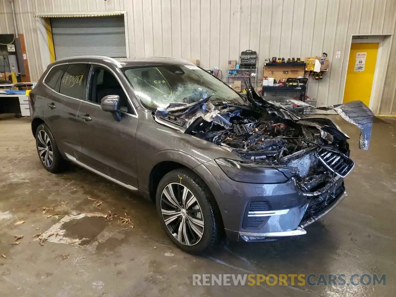 1 Фотография поврежденного автомобиля YV4062RLXN1941686 VOLVO XC60 B6 IN 2022